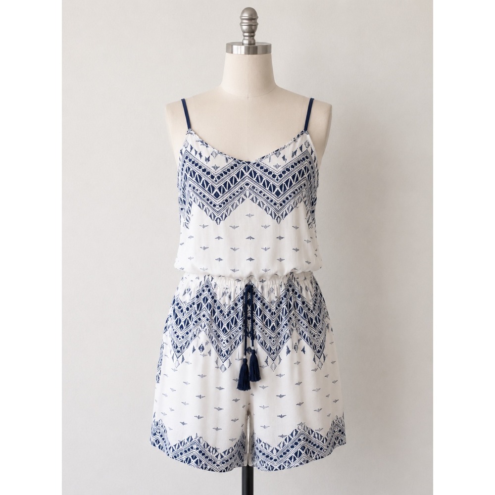 Lascana by Venus Women Medium White Navy Blue Geometric Tribal Print Romper Boho